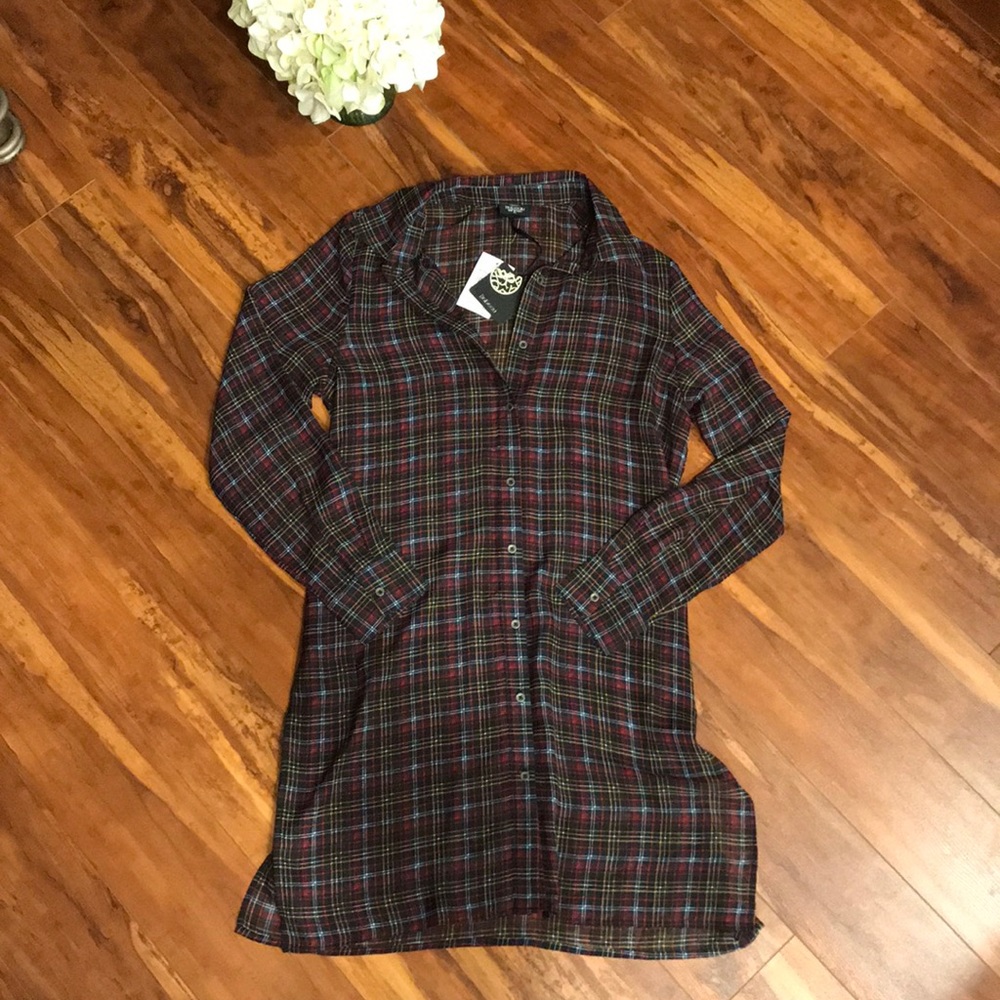 Bobeau Sheer Button Down Long Shirt 🆕️